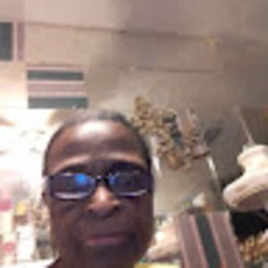 Meet your Posher, Janie